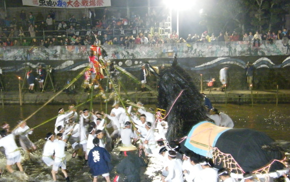 田主丸耳納の市「虫追いまつり」
